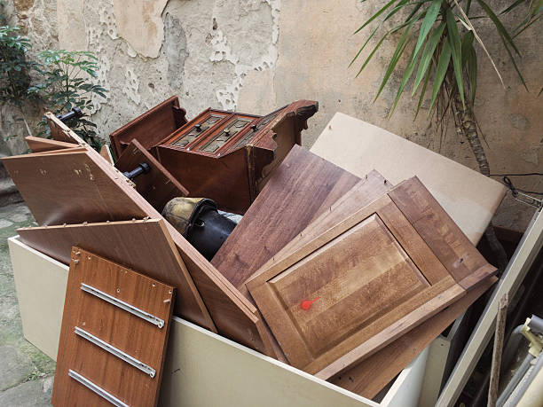 Best Commercial Cleanout Services  in Miamitown, OH